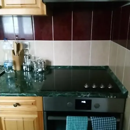 Sandora Vendeghaz Tatil Evi *